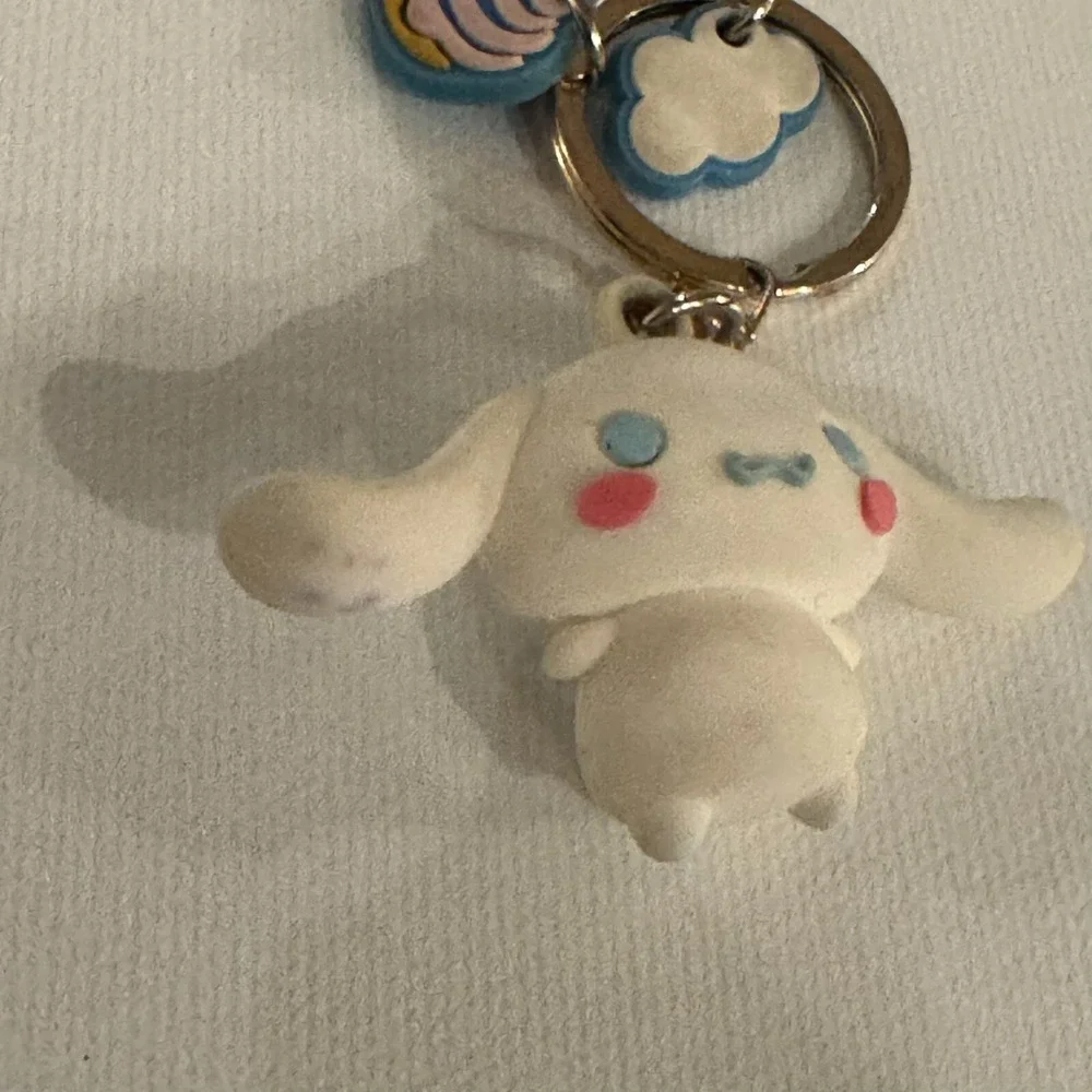Hello Kitty Friends Cinnamon Roll Keychain Key Ring Collectible Bag Purse Fob